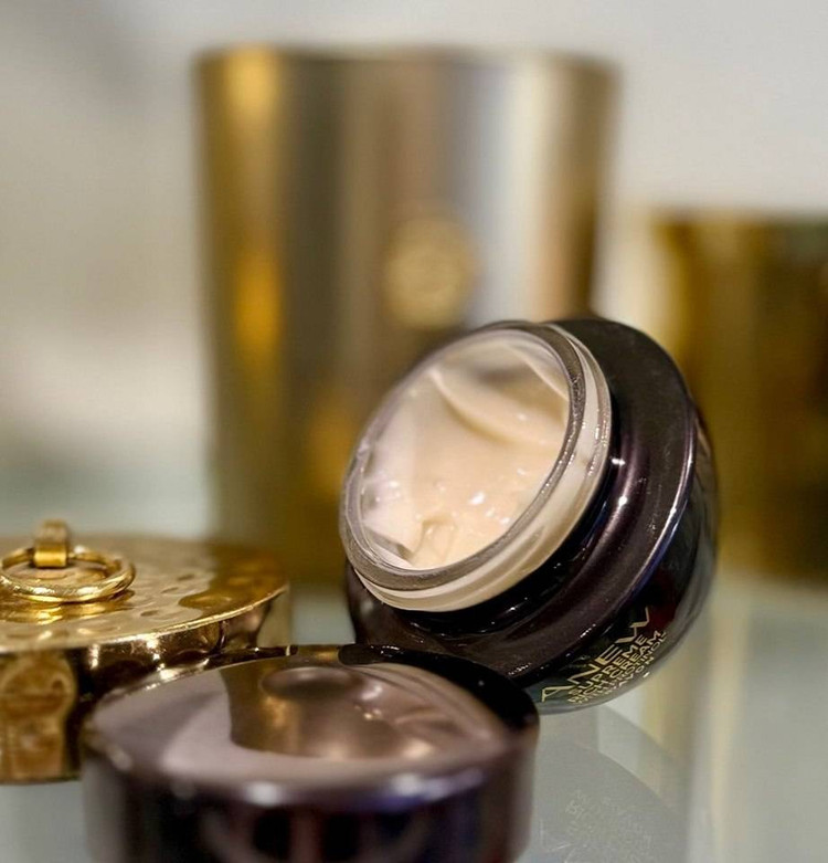 کرم شب و روز مروارید سیاه Avon